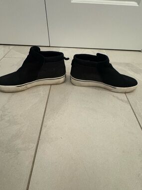 Keds Black Slip-On High-Top Loafers with White Sole size 9